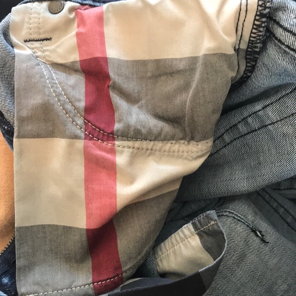 Burberry Brit Jeans - Picture 6 of 7